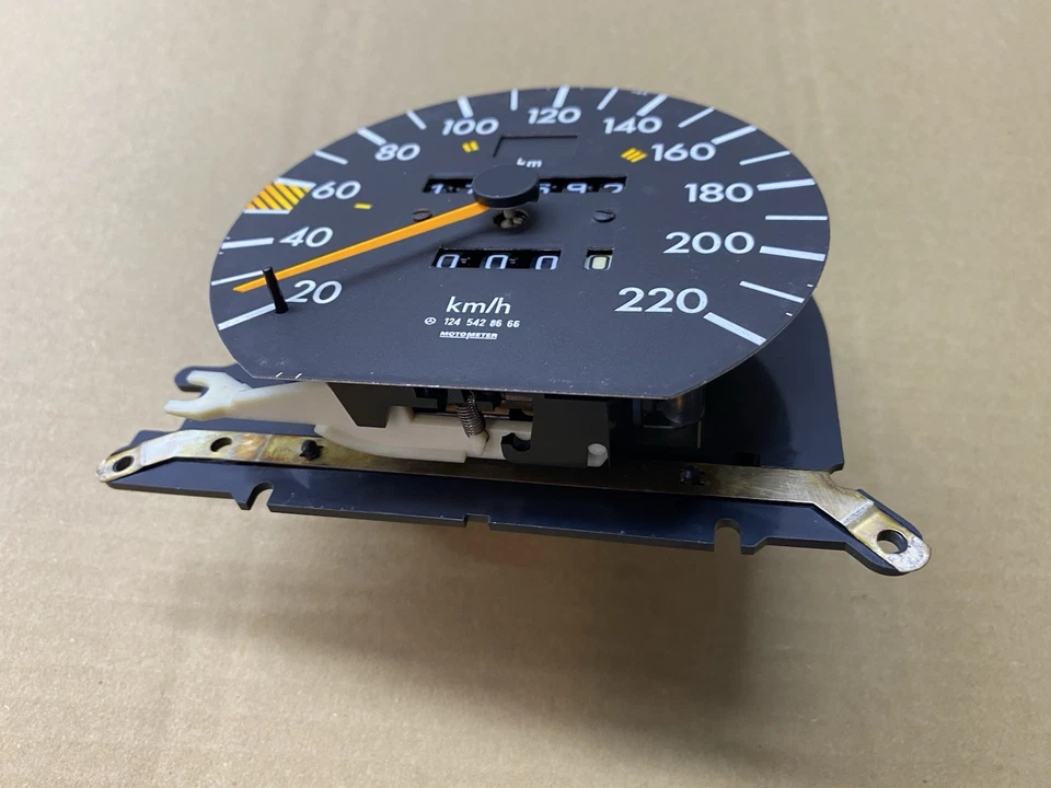 Mercedes W124 Tacho Meter Kombiinstrument 220 KMH Motometer 1245428666 ASD TOP - Bild 4 von 4