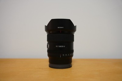 Sony FE 20mm F1.8 G mit Originalverpackung