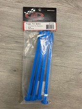 DE Racing [DER-TST-B] Truggy Tire Spikes (Blue) (4)