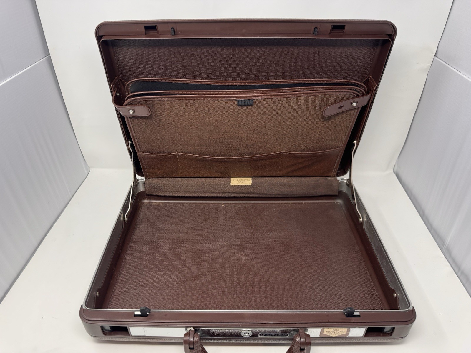 Samsonite Delegate Attache Briefcase Brown Hard S… - image 9