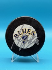 ￼Carter Hutton/st. Louis Blues/Signed Hockey Puck￼
