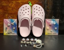 Crocs Classic Clog Slip On Shoes Pink Unisex Womens 9 Mens 7 NEW 22 NEW CHARMS