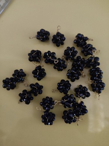 6 Fancy 1.5cm Round black crystal beads Shank Buttons Sew On - Picture 2 of 6