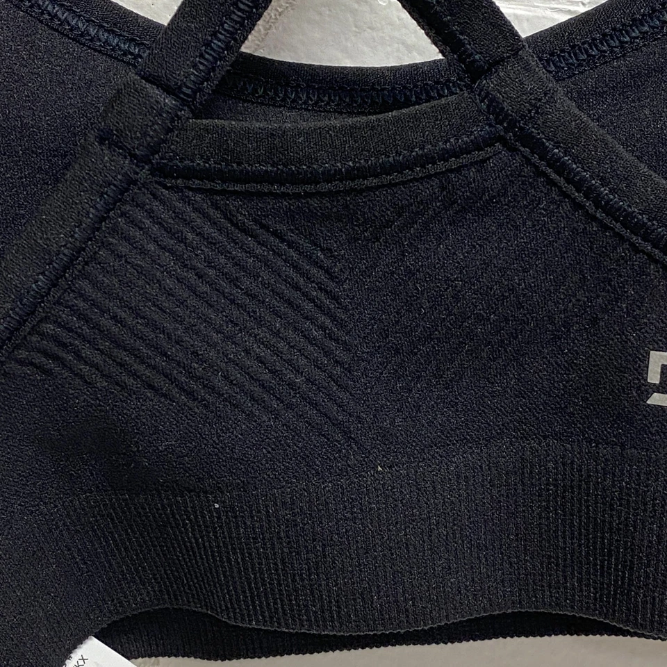 Sujetador DSG Niñas Sin Costuras Halter Tirantes Negro Puro DAG10121 Nuevo Traje de Baño Foto 4 de 4