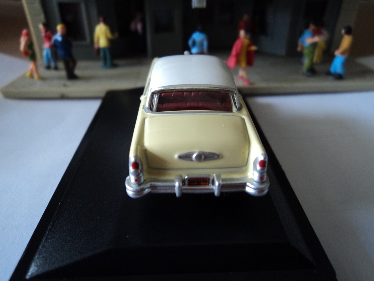 Oxford 1955 BUICK CENTURY Yellow And White 1/87 HO Diecast Car GM - Foto 2