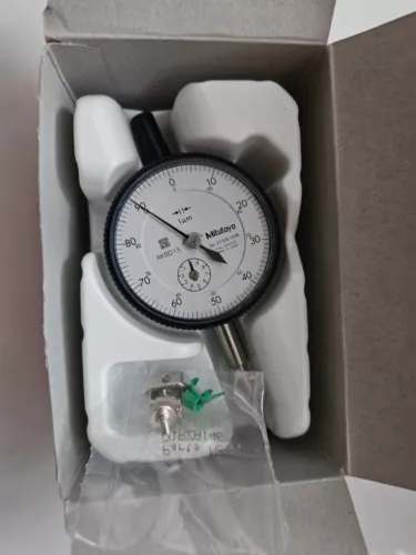 New Mitutoyo 2110S-10 Dial Indicator M2.5X0.45 Thread 8mm Stem Dia Lug Back