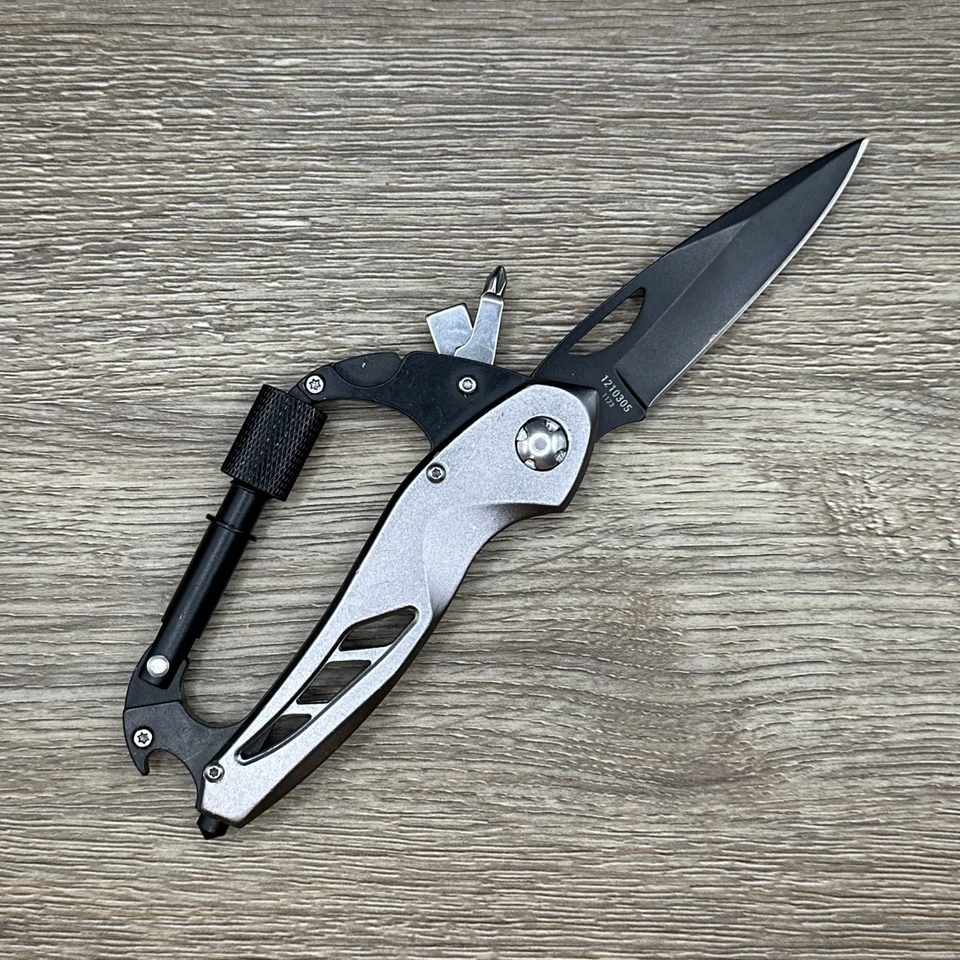 Smith & Wesson Carabiner Folding Multi Tool Knife Stainless Steel Blade - Image 2 of 4