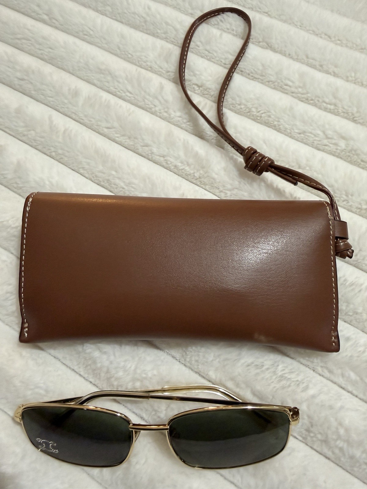 Authentic Celine Sunglasses Triomphe CL40285U - image 2