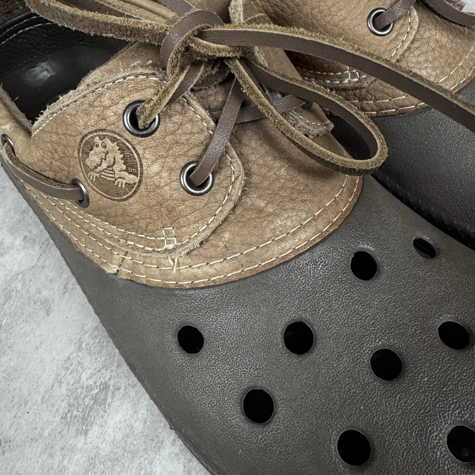 Crocs Brown Leather Islander Sport Boat Shoe (Unisex M10/W12 Lace Up - Image 2 of 4