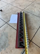 CROUSE HINDS  BUS BAR COPPER 200A 120/240V 1 PH 22 CIRCUIT COPPER BRASS.