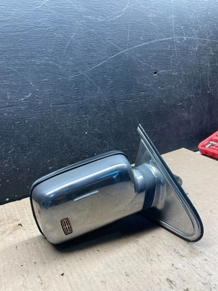 Espelho elétrico 1984 a 1992 Lincoln Mark VIII visão direita da porta do passageiro S5079 DG - Imagem 3 de 4