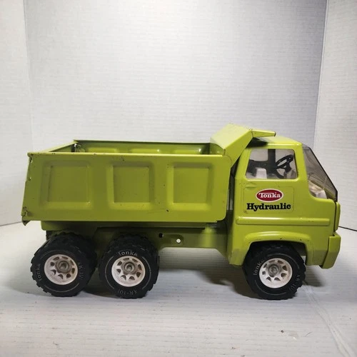 TONKA 1970s Lime Green Hydraulic Dump Truck