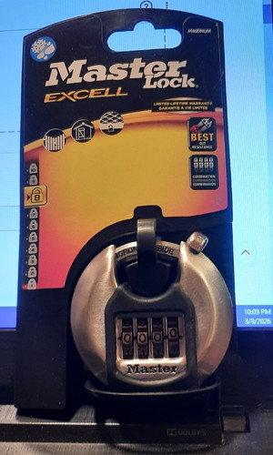 Master Lock Discus Padlock Excell Stainless Steel 70 mm M40EURDNUM