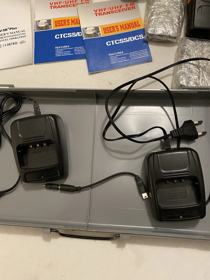 Walkie Takie, 3 Stk, Gebraucht, Funktionsfähig, Komplett, Retro, Baofeng  - Bild 2 von 4