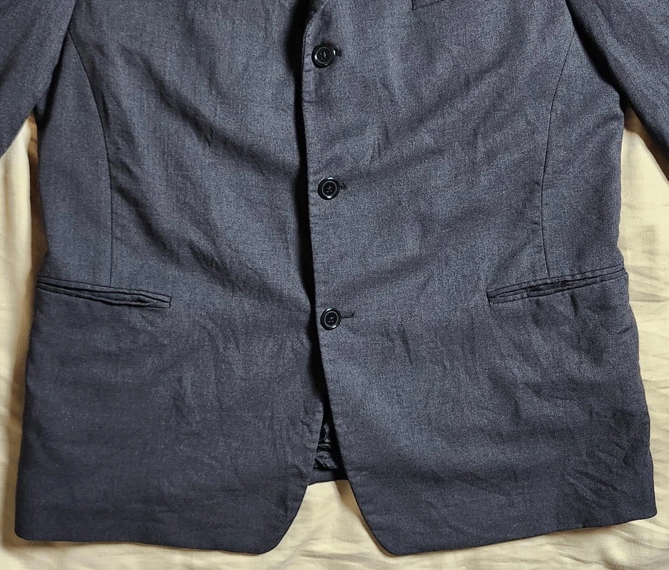 Blazer Dona Karan Signature Negro Talla 44/38 Corto Tres Botones Foto 3 de 4