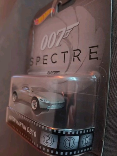 Hot Wheels 007 Aston Martin DB5 And Db10, Corvette, and Toyota 2000gt - Picture 7 of 15