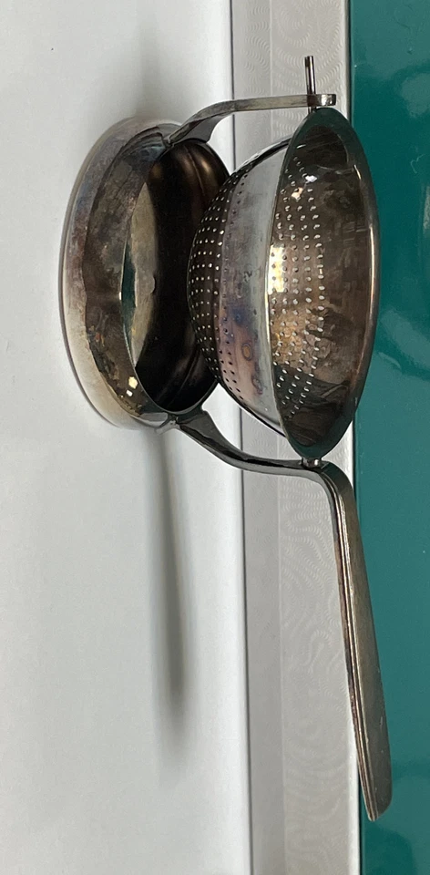 COLADOR DE TÉ ESTACIONARIO DE MESA CHAPADO EN PLATA CHRISTOFLE FRANCE Foto 2 de 4
