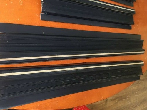 Mercedes W126 entry molding set Blue - 第 2/6 張圖片