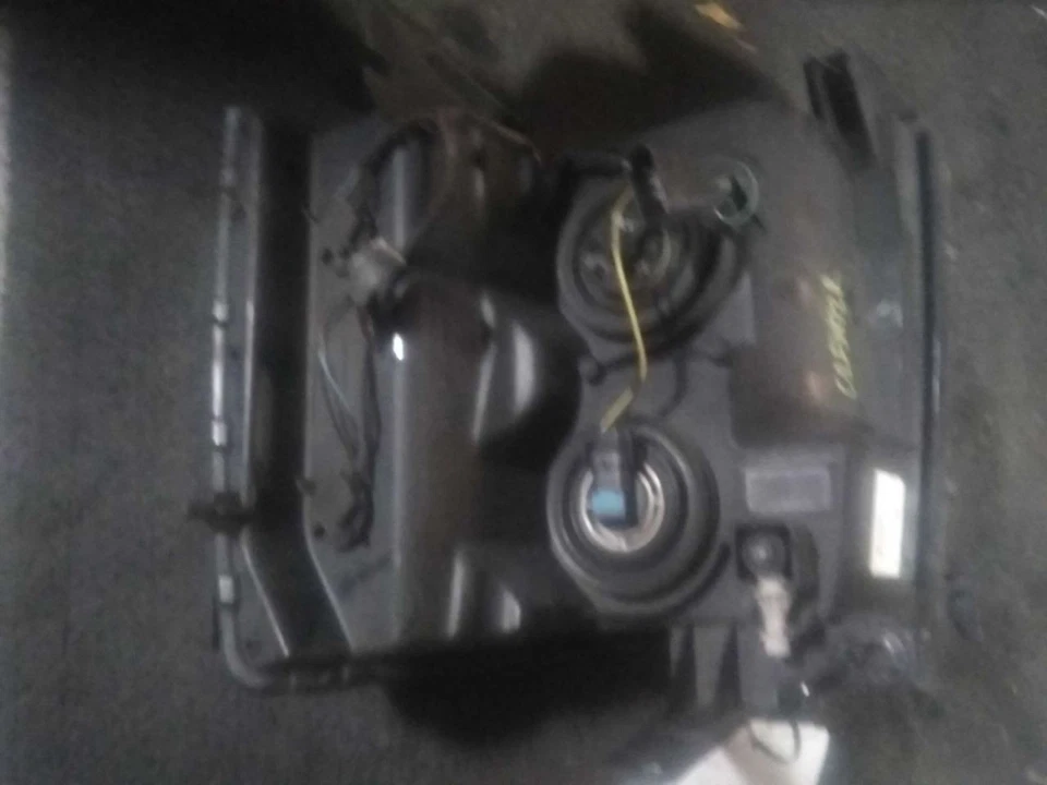 Passenger Right Headlight Fits 07-14 SILVERADO 2500 PICKUP 3007848 - Image 3 of 4