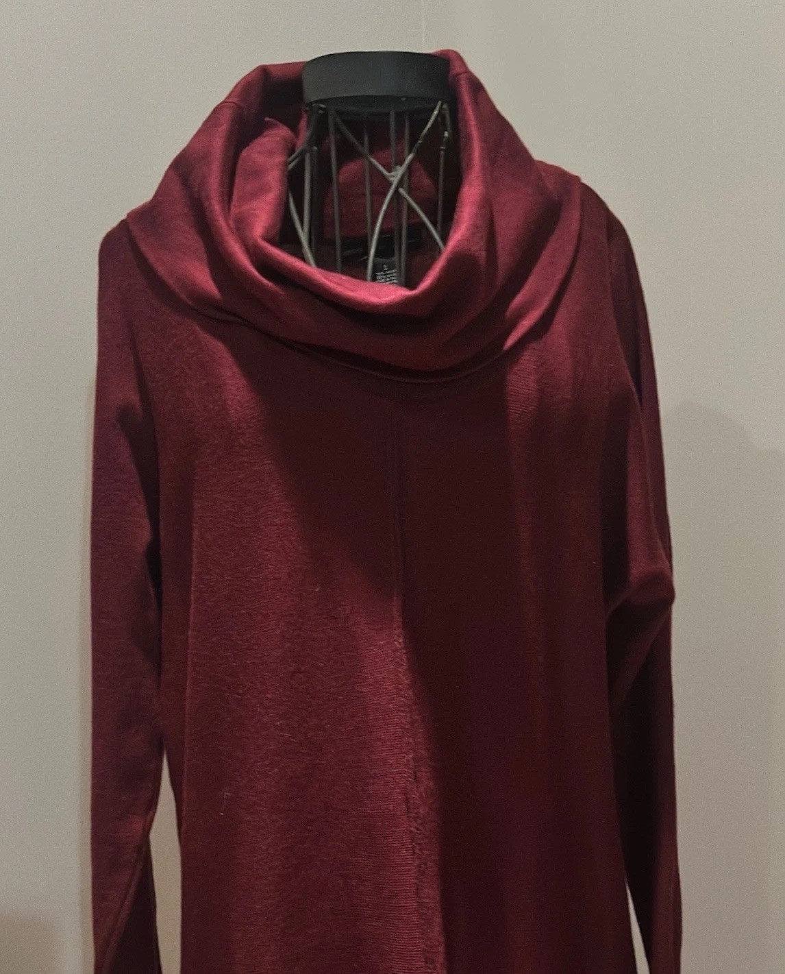 JOAN VASS NY Women’s Sweater Shawl Cowl Neck Autumn Red Tunic Size Small