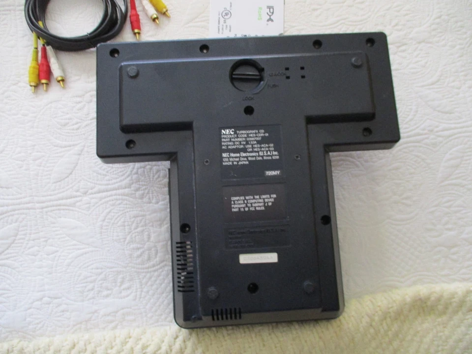 Base de sistema de CD TURBO GRAFX 16 - HES-CDR-01 - con adaptador de CA y cable A-V - recapitulado Foto 4 de 4