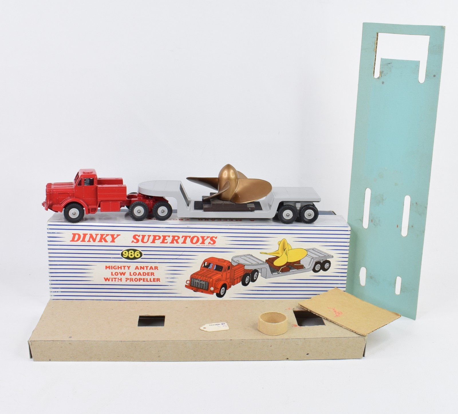 Dinky 986, Antar Low Loader With Propeller - Free Price Guide & Review