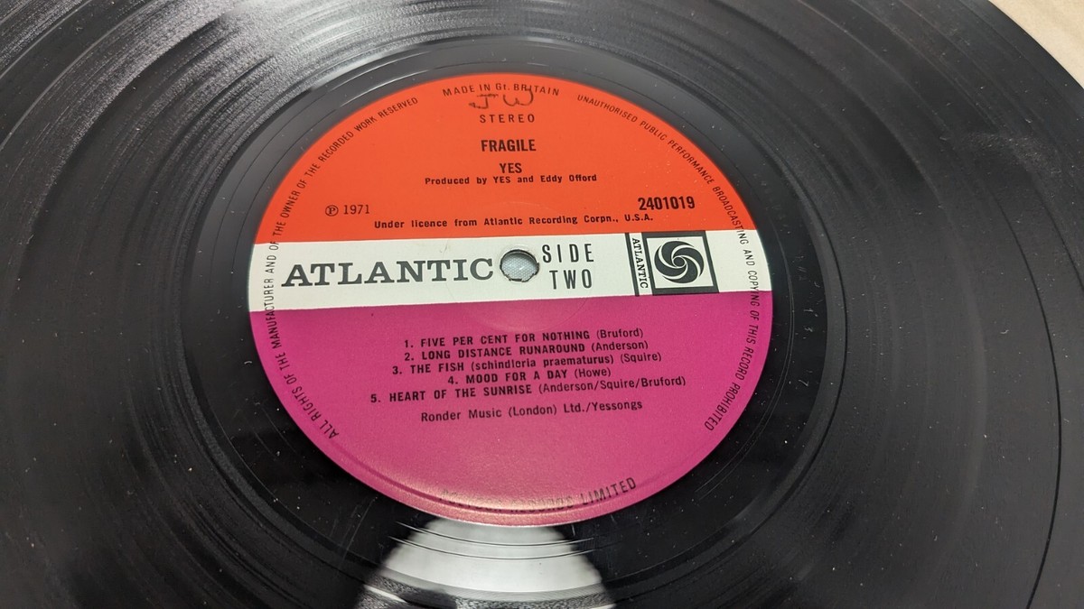 YES★Fragile UK Atlantic Red/Maroon オリジナル s-l1200.jpg