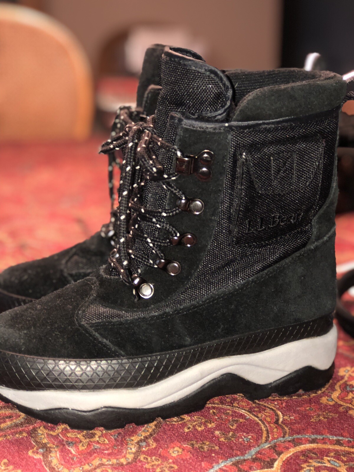 LL BEAN winter boots Primaloft black 