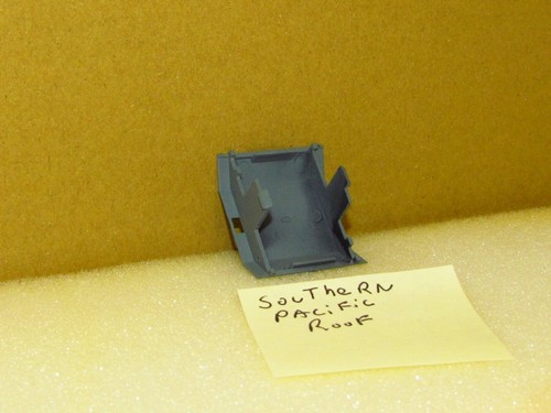 CAB ROOF GRAY, SOUTHERN PACIFIC FOR CENTURY 415 DIESEL HO SCALE IHC/MEHANO NEW - Picture 5 of 5