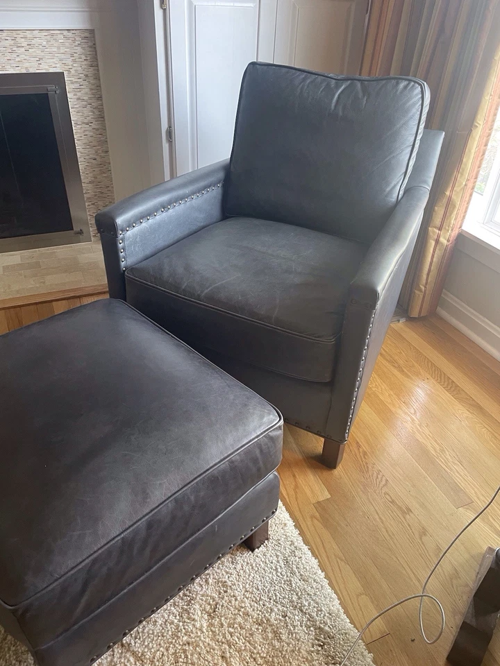 Cadeira de couro Pottery Barn Tyler braço quadrado -1 ano azul índigo #22-3973308 MOV VENDA - Imagem 2 de 4