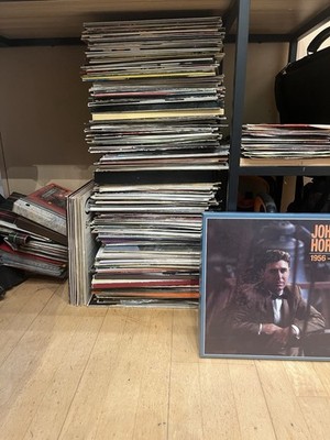 323 schöne alte Vinyl Platten aus den 50er bis 70er Jahren