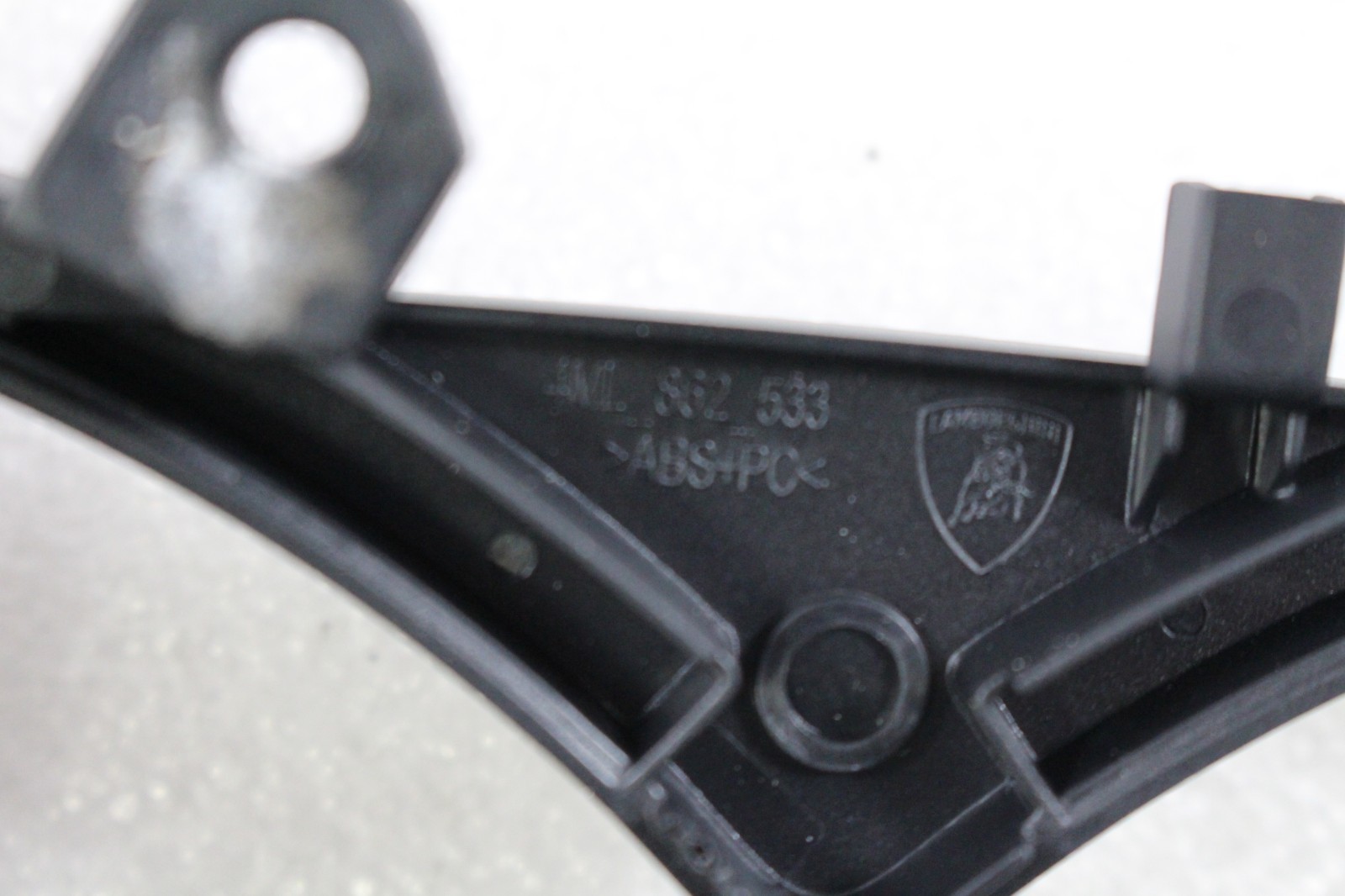 Lamborghini Urus, Front Center Console Bezel, Used, P/N 4ML862533