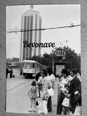 Foto Haltestelle am Hauptbahnhof Leipzig 1973 Straßenbahn Tatra T4D 595 original