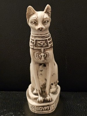 Handmade Ancient Egypt Antiquities Egyptian Goddess Bastet Cat Figure Decorative