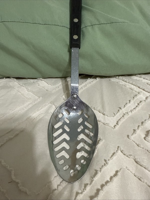 Vtg EKCO Forge Stainless 11” Slotted Serving Spoon Black Handle USA Strainer
