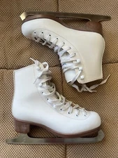 Glacier 120 - Size 3 Women’s Juniors White Figure Ice Skates 8 2/3 Blades