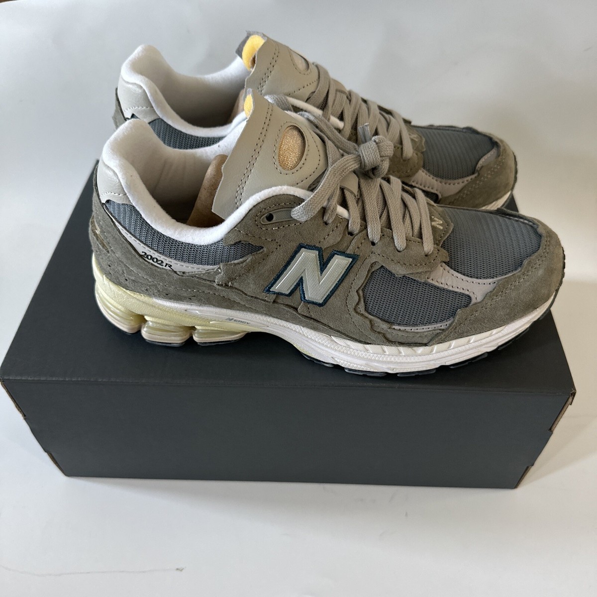 邦楽 New Balance 2002R  Mirage Gray DS New Balance 2002R Protection Pack Mirage Gray 2022 SIZE
