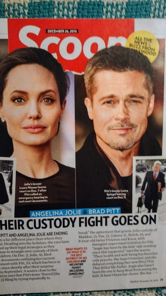 PEOPLE MAGAZINE STARS OF HGTV'S FLIP OR FLOP DECEMBER 26,2016 MAGAZINE - Image 4 of 4