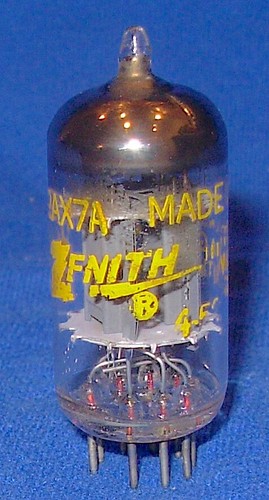 Fuerte Balanceado Amperex Holland 12AX7 / ECC83 Marca para Zenith 1964 Fecha - Imagen 3 de 4