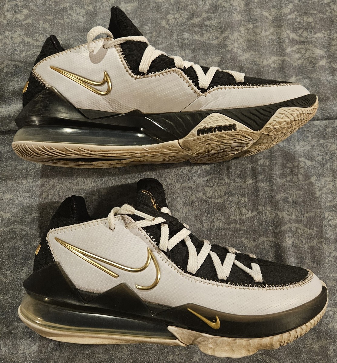 [新品] NIKE (ナイキ) LEBRON 17 LOW CD5007 101 Nike Lebron 17 Low Metallic Gold 2019 Size 7 Brand New
