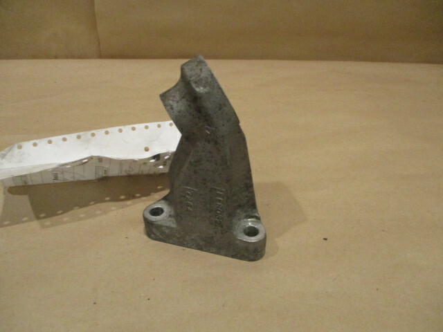 Ferrari 355 Engine Mount Support / Bracket # 159955