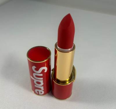 Supreme x Pat McGrath Labs MatteTrance Lipstick Size 4 g / 0.14 Oz