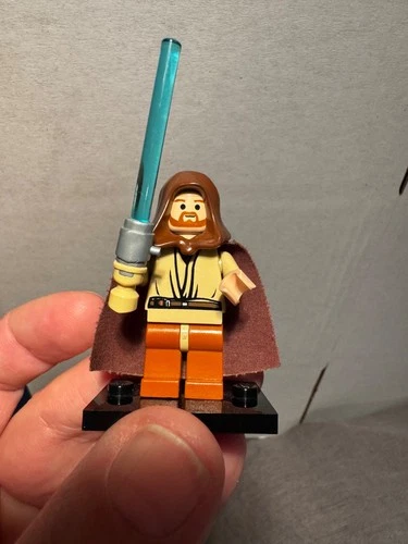 LEGO Star Wars Minifigure: Obi-Wan Kenobi - Light-up Lightsaber (sw0137) (7257)
