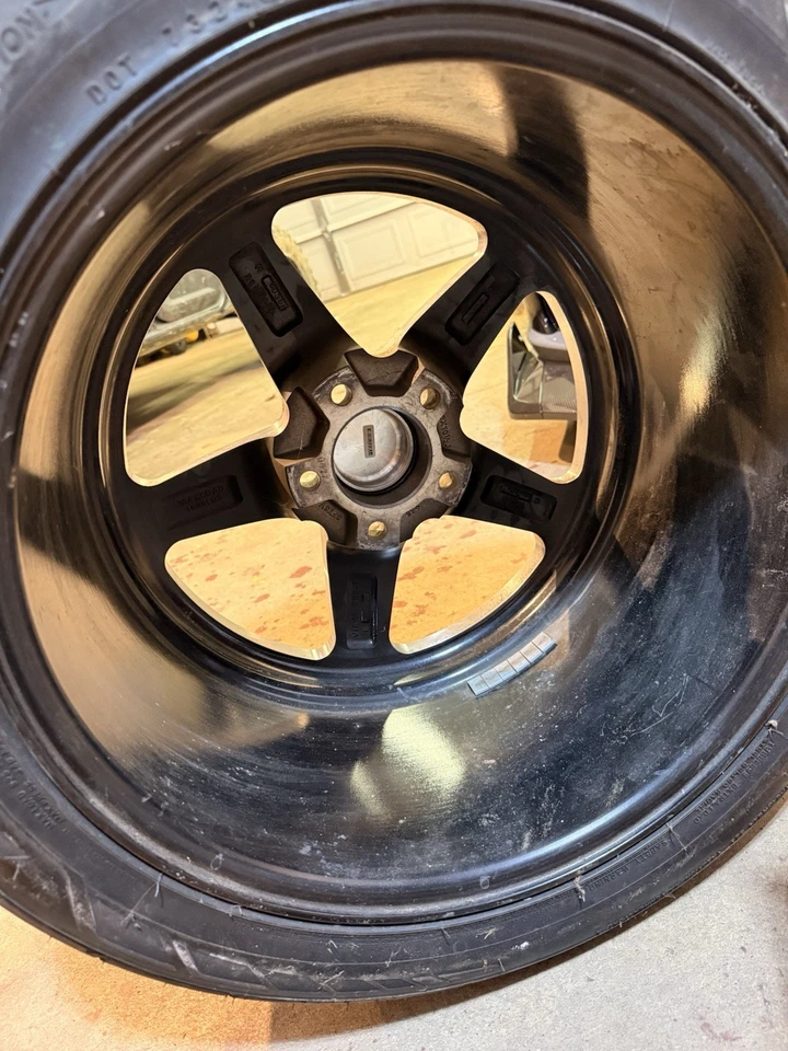 2x Weld Racing Ventura 18x10 with Nitro 555 G2 Tires - Image 4 of 4