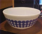 Vintage 8 3/4" PYREX Milk Glass BLUE POLKA DOT 2 1/2 Quart Mixing Bowl # 403