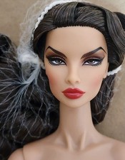 *NUDE* Enamorada Natalia Fatale Fashion Royalty NUDE Doll & Long Nail hands