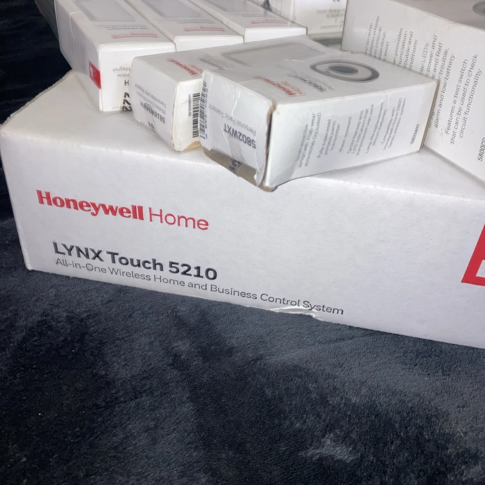 Honeywell Lynx Touch L5210 Wireless Alarm Package Business Home 5853 5800CO 5834 - Image 2 of 4