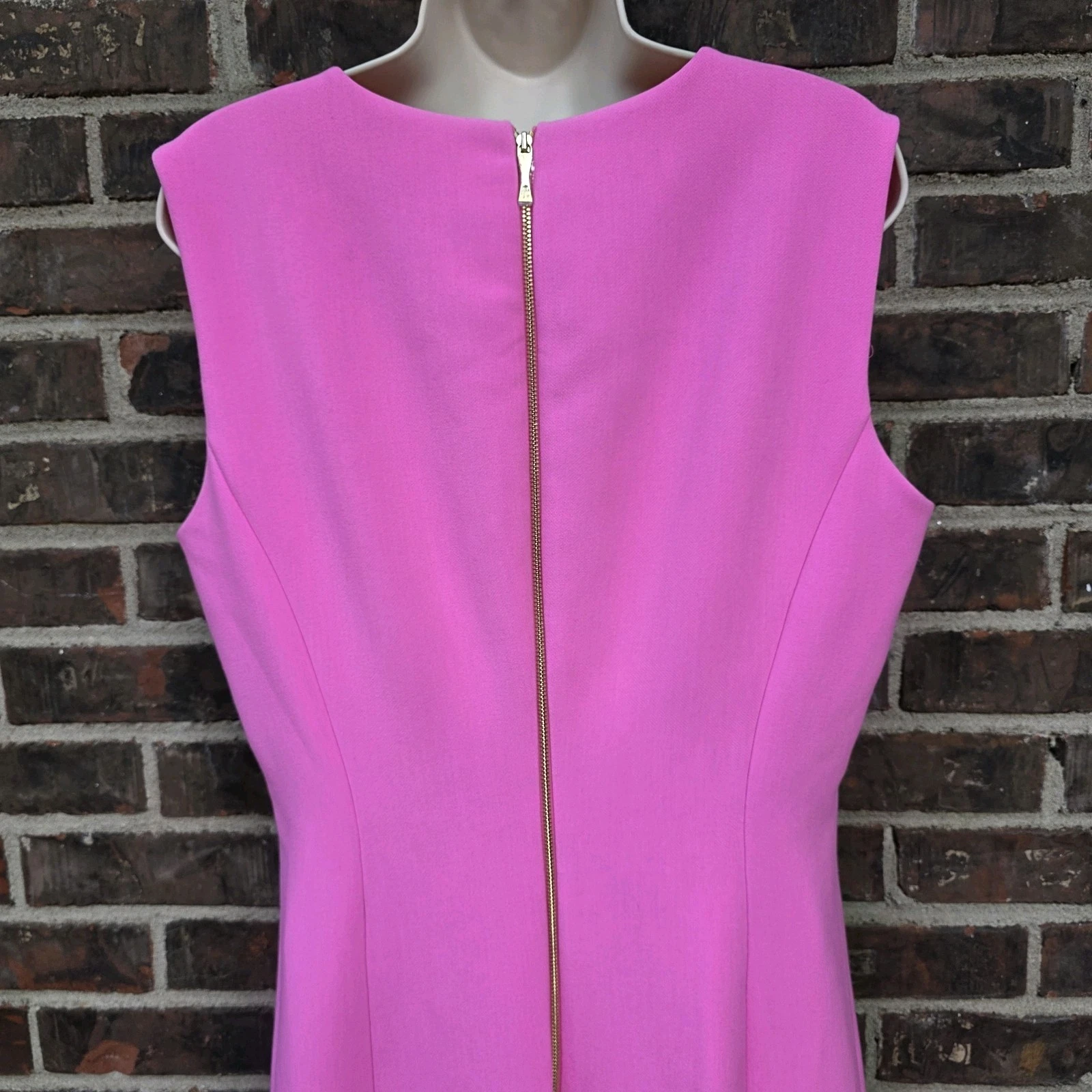 Abito Kate Spade A Line Carosel rosa caldo crepe nuovo con etichette taglia 12 senza maniche scollo a V