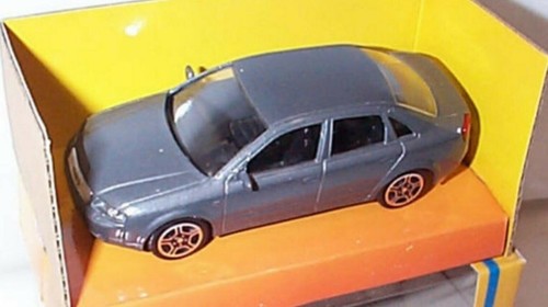 ,IXO, AUDI A6 sedán gris metalizado, 1/43, MAGRANAUDIA6