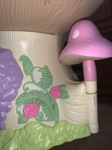 Early Learning Centre Pop Up Fairy Mushroom House With Light And Sounds Large - Picture 10 of 11